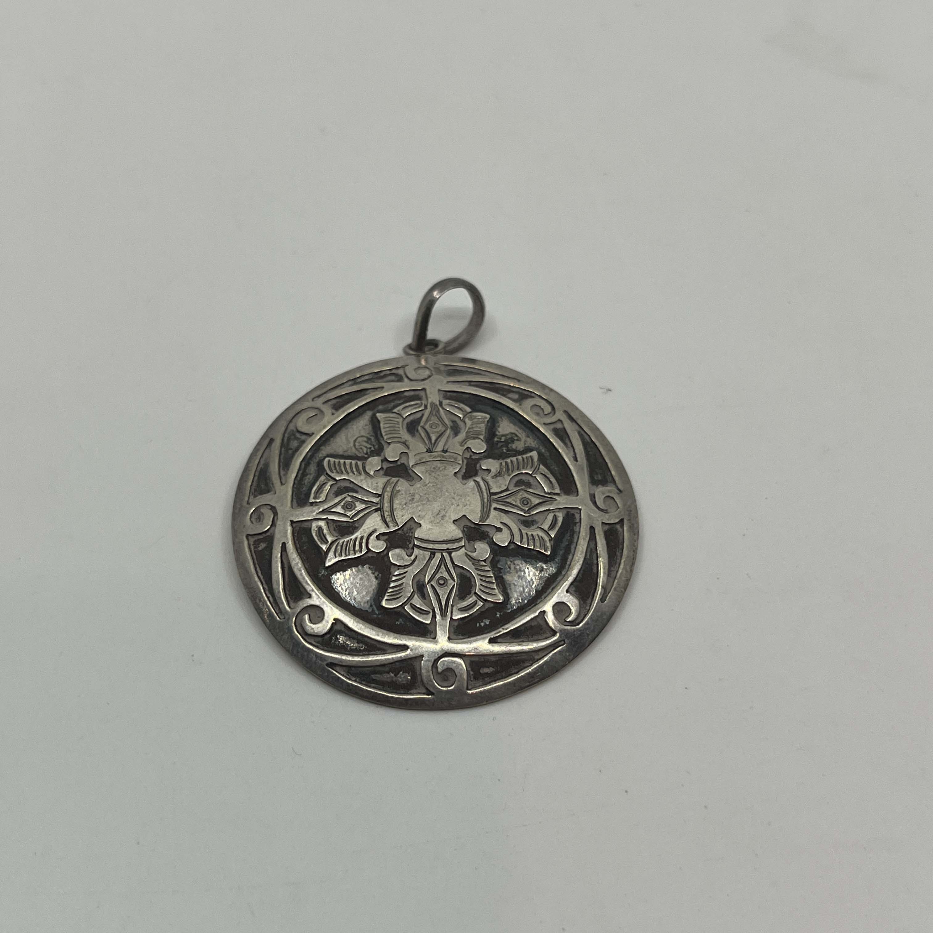 Silver Pendent Double Dorjee