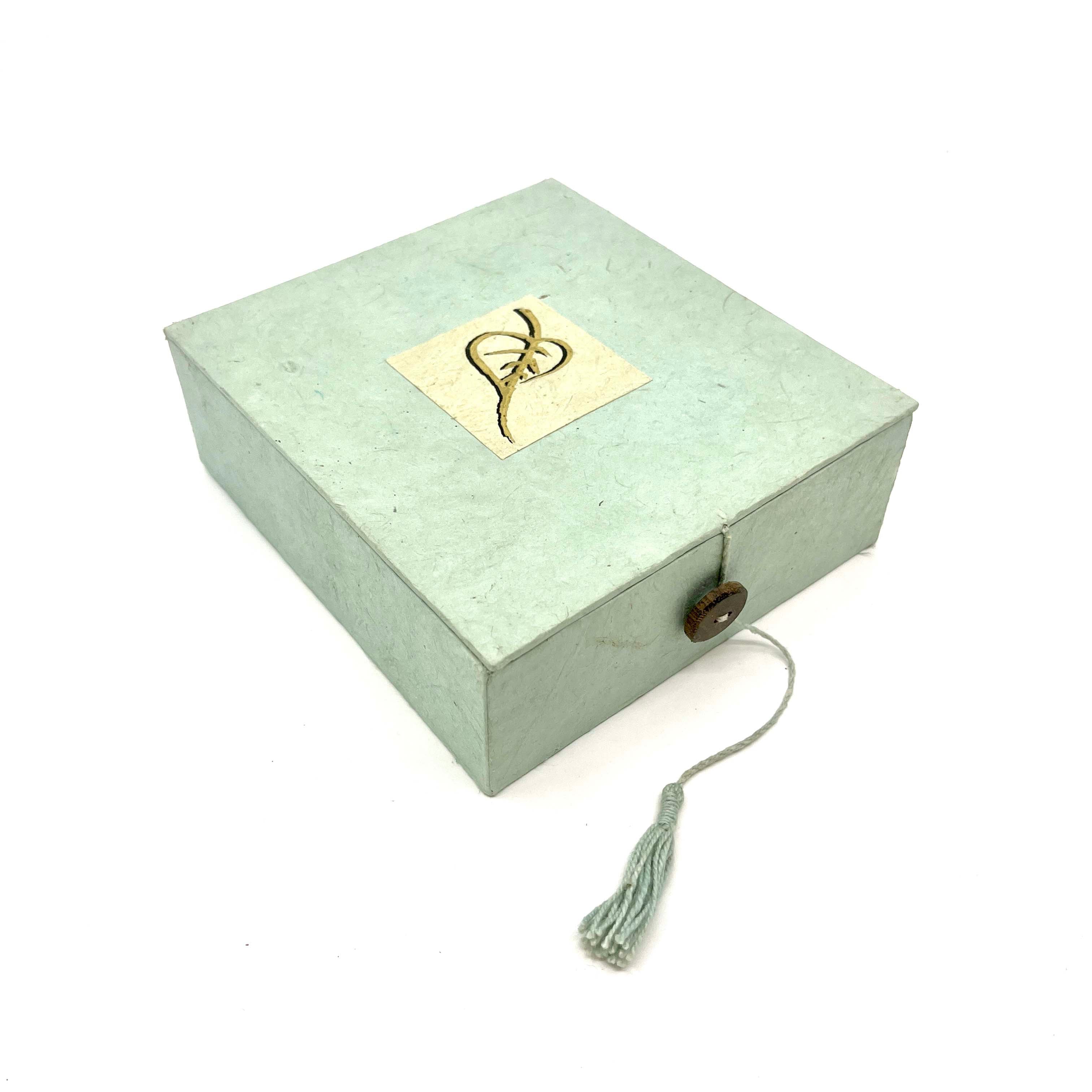 Bodhi Leaf (Sage Green) Travel Altar Box