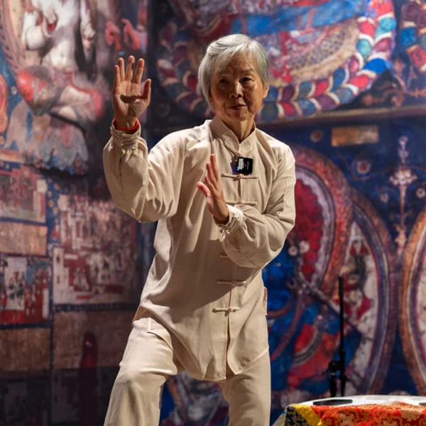 Here In The Floating World: Qigong And Lojong With Annie Bien | Sunday Practice Sessions - TIBET HOUSE US NYC