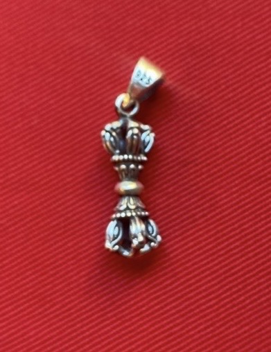 Silver Vajra Thunderbolt Pendant 1.25